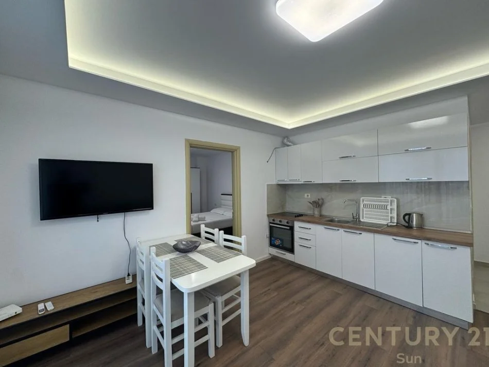 Durres, jepet me qera apartament 1+1 Kati 7, 65 m² 300 € 