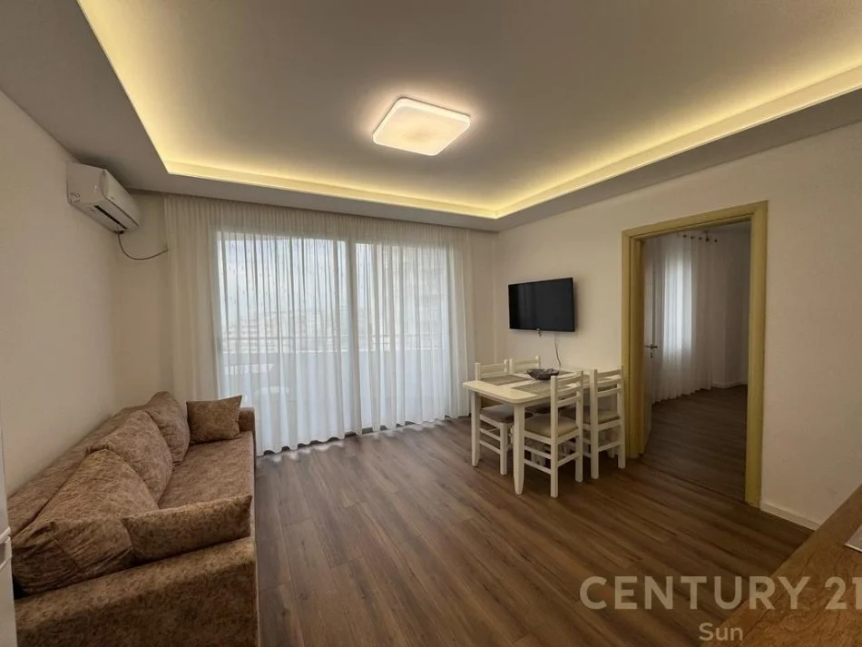 Durres, jepet me qera apartament 1+1 Kati 7, 65 m² 300 € 