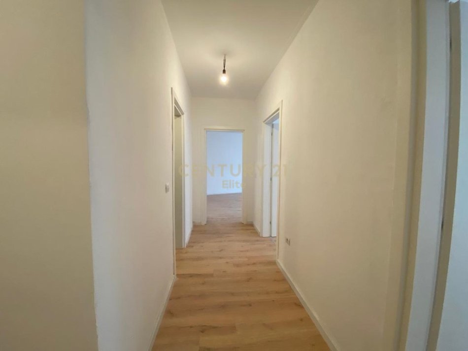 Tirane, shitet apartament 2+1+Aneks+Ballkon Kati 2, 130 m² 278.000 € (Garden Residence by Salillari, Kopshti Zoologjik)