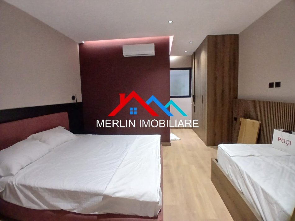 Tirane, jepet me qera apartament 1+1+Ballkon Kati 1, 70 m² 650 € (MYSLYM SHYRI)