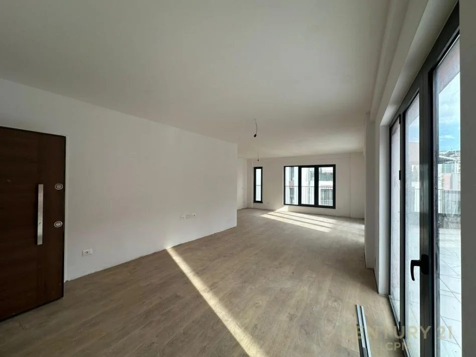 Tirane, shes apartament 3+1+2 , 149 m² 305.000 € (Kodra e Diellit)