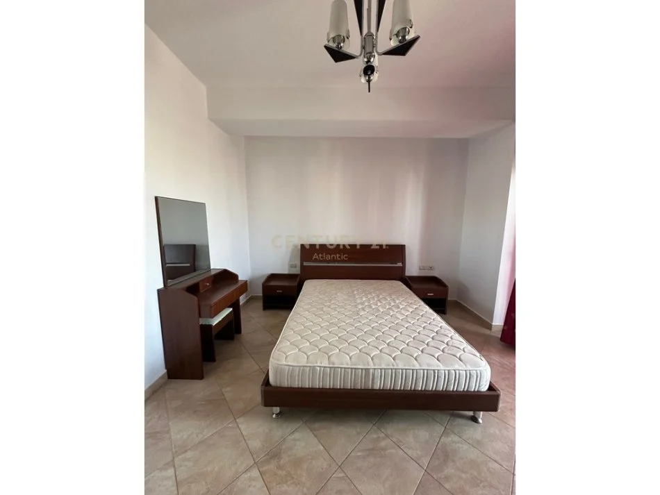 Durres Plazh, shitet 1+1 Kati 8, 57 m² 85.000 € (Plazh Durres)