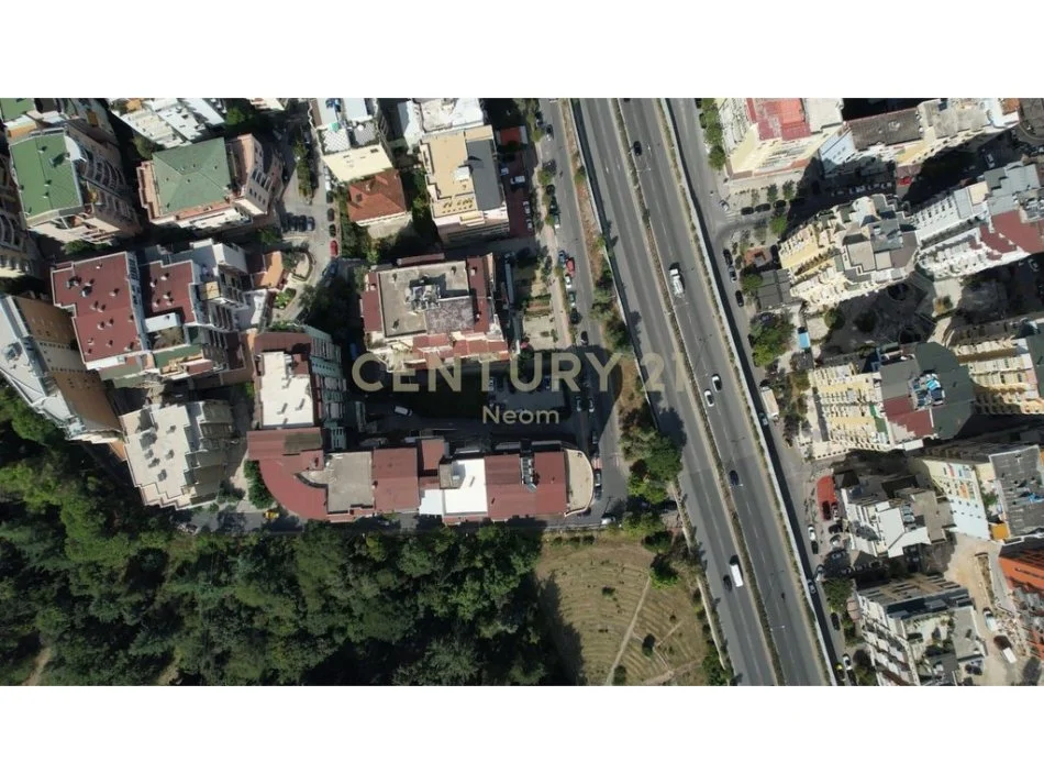 Tirane, shes ambjent biznesi , 136 m² 205.000 € (Kodra e Diellit)