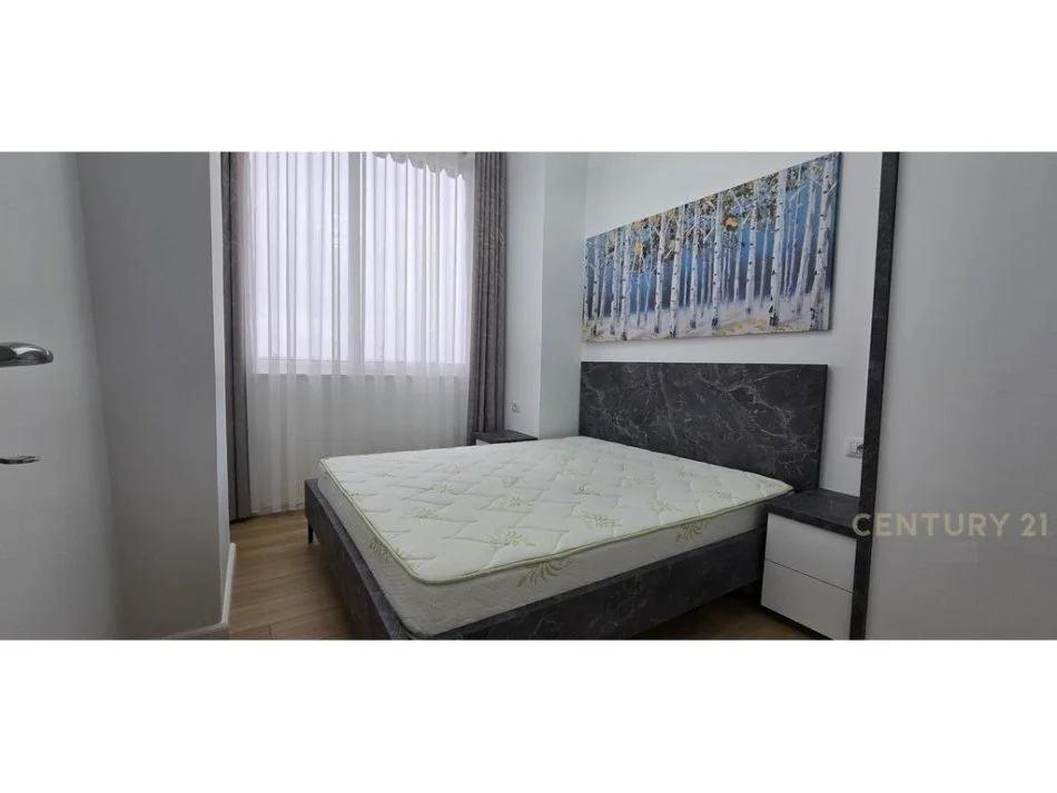 Tirane, shitet apartament 1+1 Kati 7, 50 m² 97.000 € (Laprake, prane Zonjes se Keshillit te Mire)