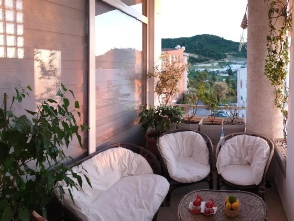 Tirane, shes apartament 2+1 , 104 m² 235.000 € (Kodra e Diellit)