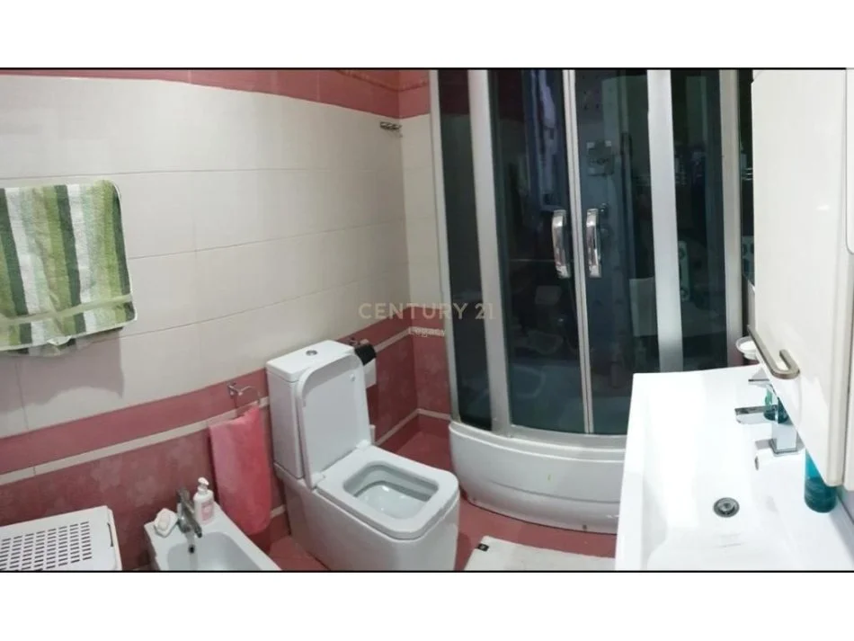 Tirane, shes apartament 2+1 , 104 m² 235.000 € (Kodra e Diellit)