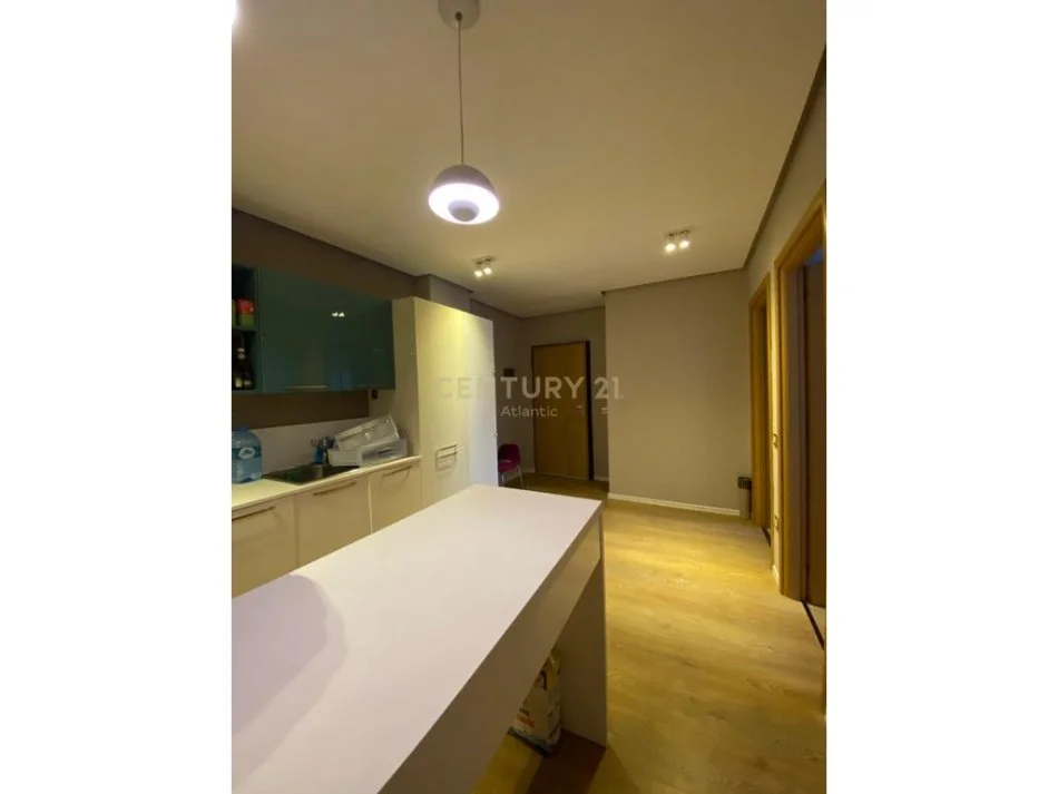 Durres, shitet apartament 1+1+Ballkon Kati 4, 90 m² 145.000 € (golem)