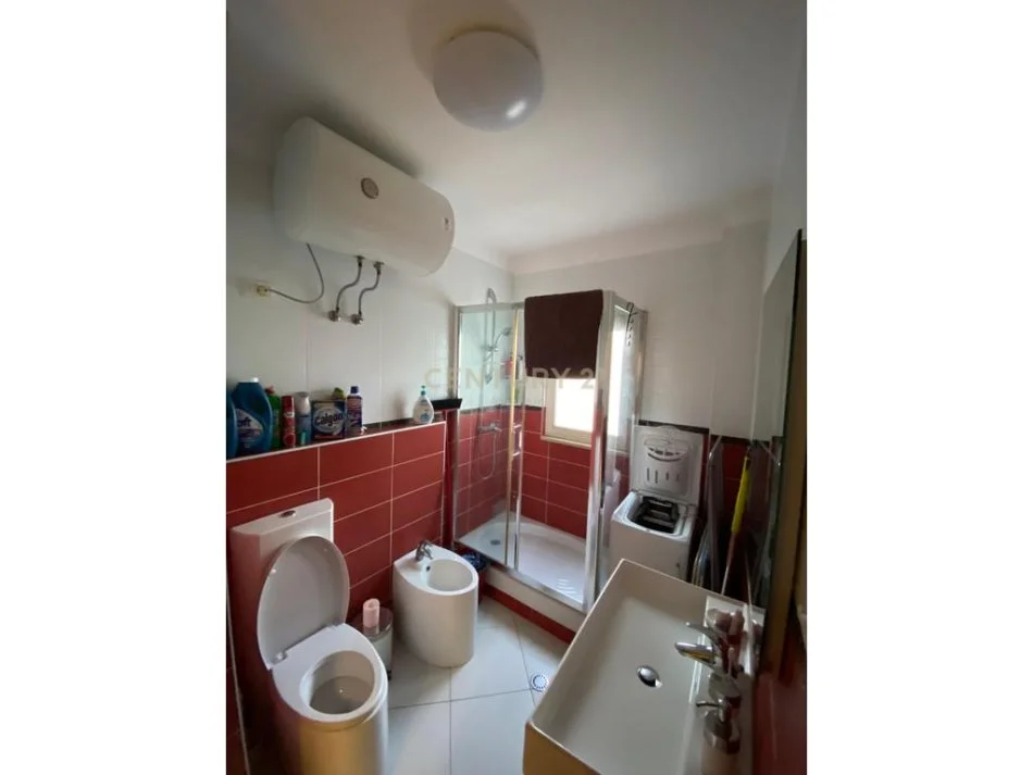 Durres, shitet apartament 1+1+Ballkon Kati 4, 90 m² 145.000 € (golem)