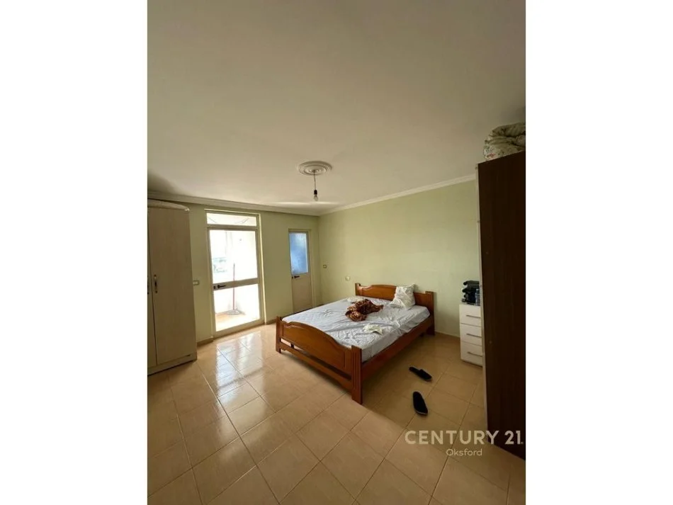 Tirane, shitet apartament 2+1 Kati 9, 112 m² 134.400 € (Astir)