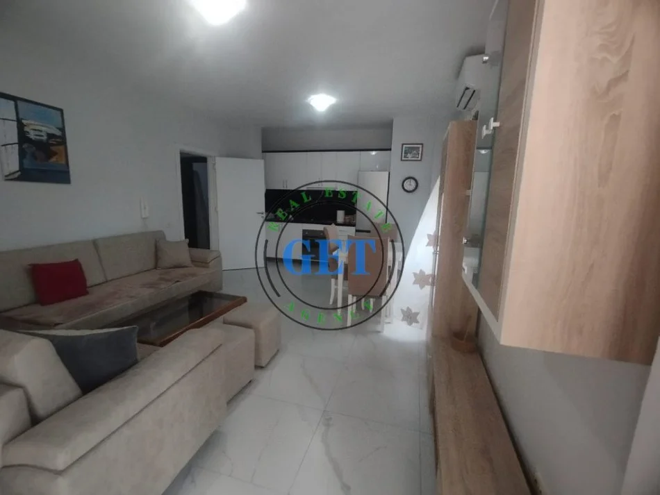 Durres, jepet me qera apartament 1+1 Kati 3, 65 m² 350 € (Golem,Pranë Hotel Majestic)