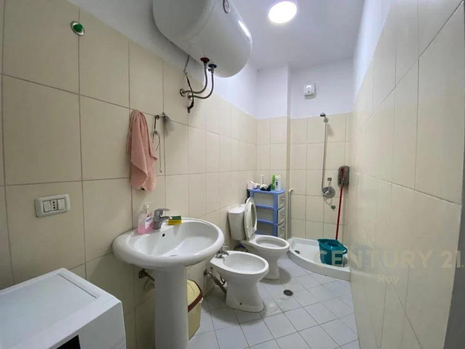 Durres, shitet apartament 1+1 Kati 7, 75 m² 84.000 € (Plazh Iliria, Durres!)