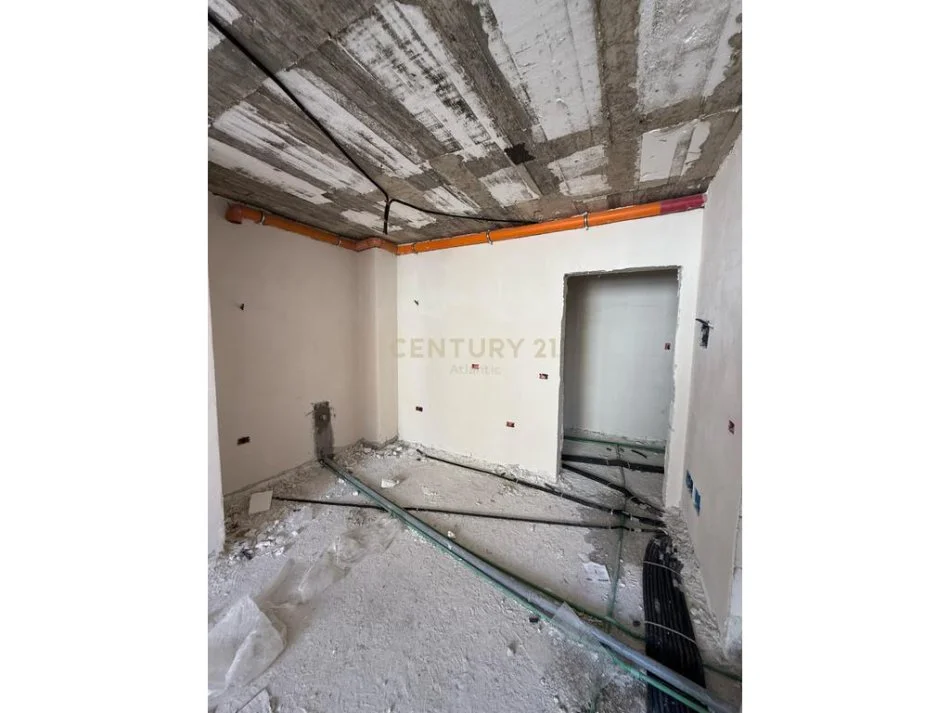 Durres, shitet apartament 1+1 Kati 3, 60 m² 65.000 € (golem)