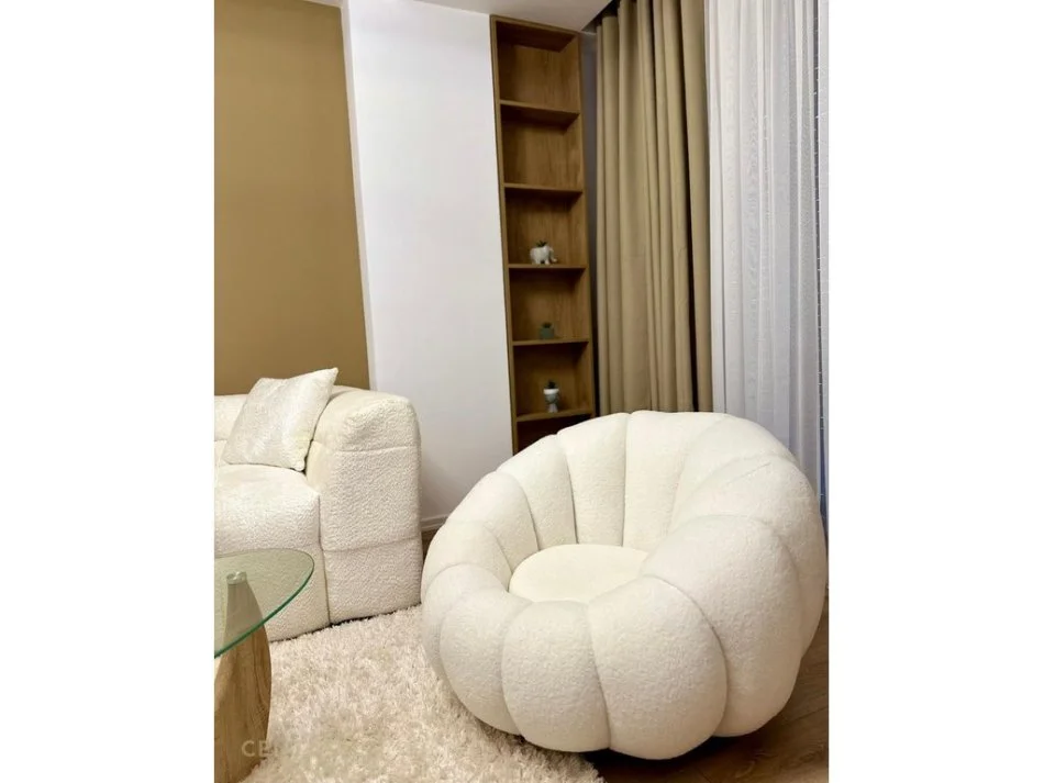 Tirane, shitet apartament 1+1+Ballkon Kati 0, 85 m² 157.000 € (Bulevardi i Majlindave)