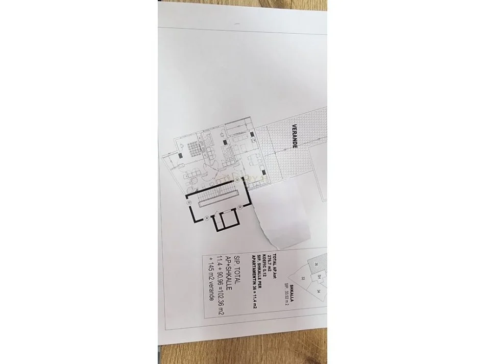 Tirane, shitet apartament 2+1 Kati 9, 102 m² 150.000 € (Astir)