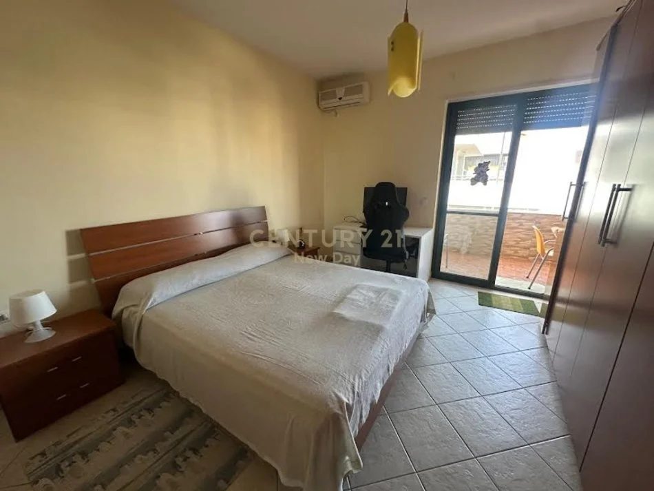 Durres, shitet apartament 1+1+Ballkon Kati 4, 73 m² 165.000 € (SHKEMBI I KAVAJES)