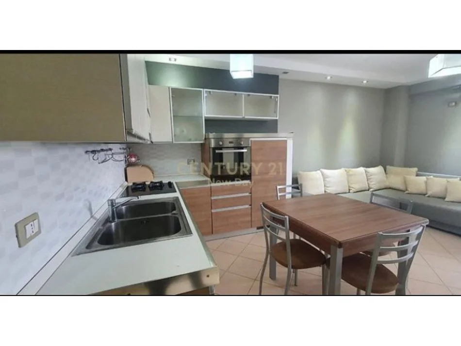 Durres, jepet me qera apartament 1+1 , 86 m² 350 € (Apartament 1+1 me Qira në Plazh, Durrës - 350€ | 86 m²)