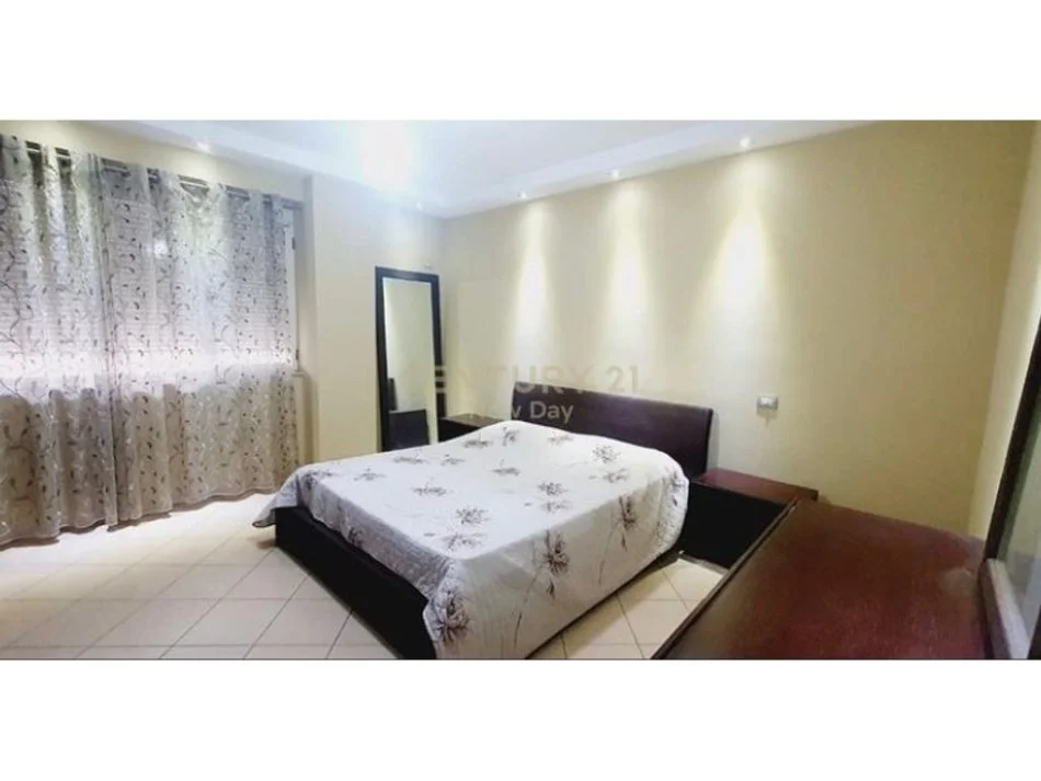 Durres, jepet me qera apartament 1+1 , 86 m² 350 € (Apartament 1+1 me Qira në Plazh, Durrës - 350€ | 86 m²)