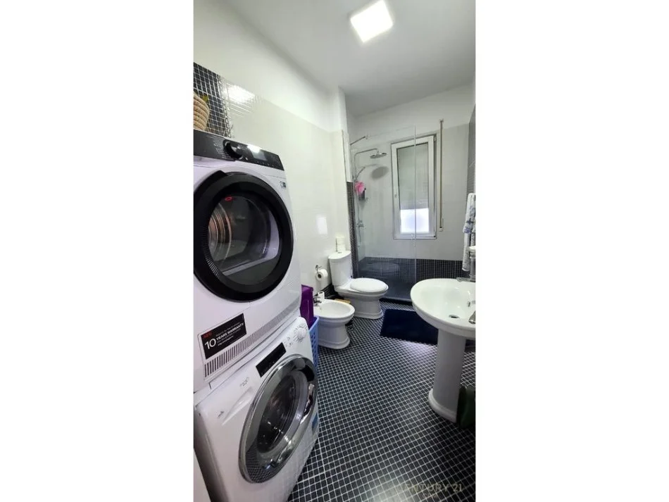 Tirane, shes apartament 2+1+2+GARAZH , 124 m² 269.900 € (Kopshti Botanik Zoologjik)