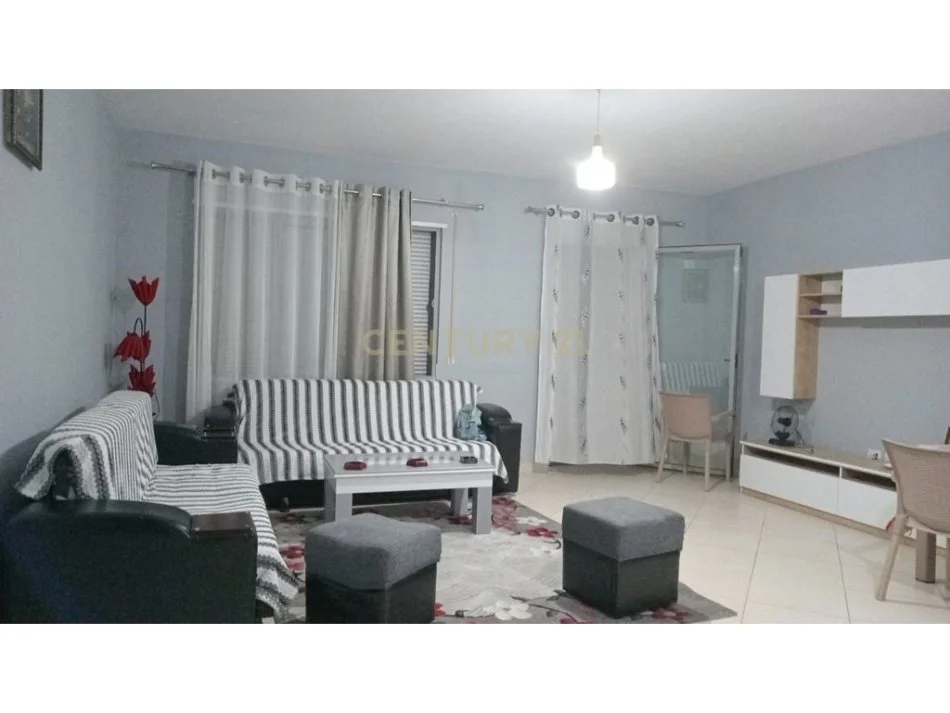 Tirane, shitet apartament 1+1 Kati 5, 65 m² 95.000 € (NE FRESK PRANE FURRE BUKE EUROPA)