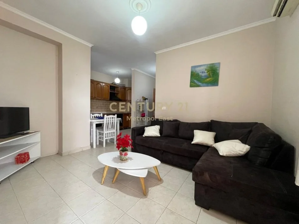 Tirane, shitet apartament 2+1 Kati 10, 70 m² 120.000 € (Don Bosko)