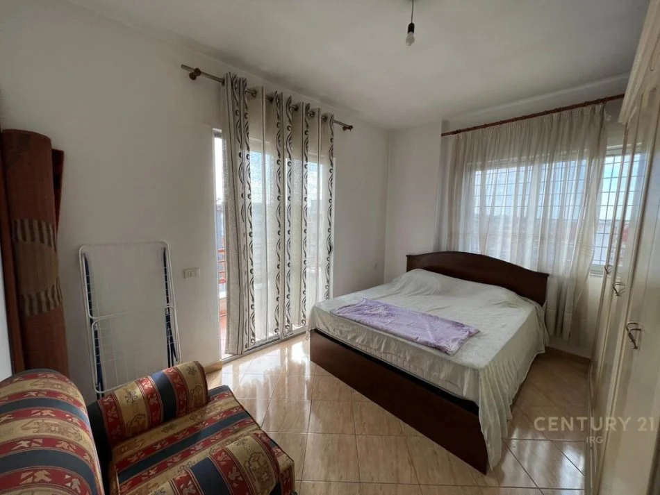 Tirane, jepet me qera apartament 2+1 Kati 9, 80 m² 350 € (IRG113691)