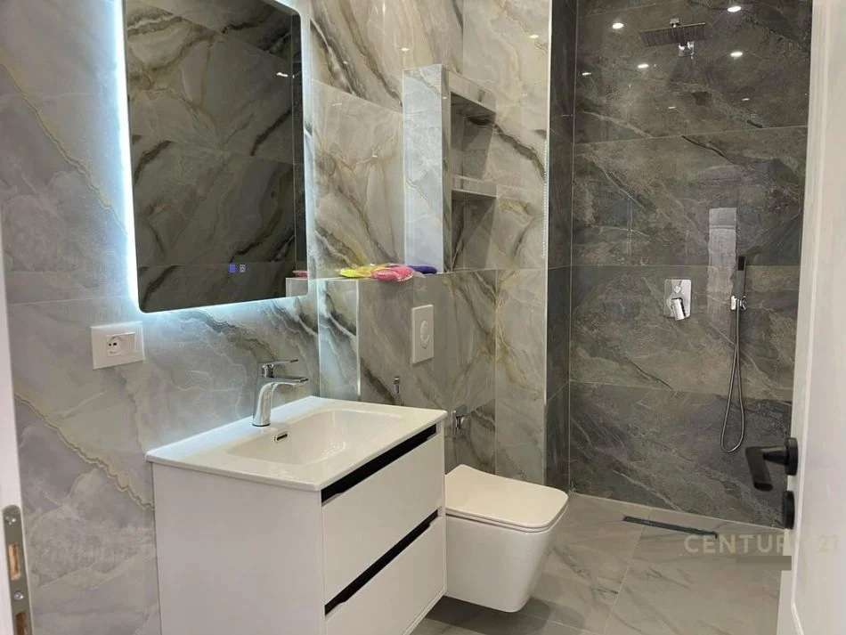 Tirane, shitet apartament 1+1 Kati 4, 47 m² 88.000 € (Astir tek 2 Palmat)