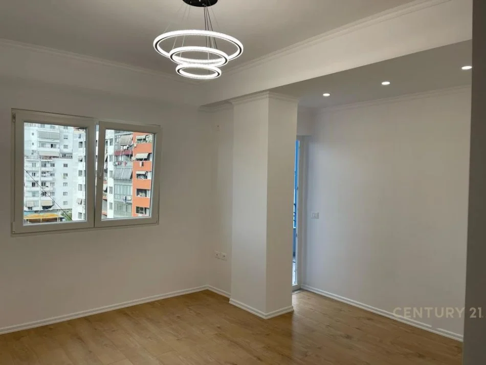 Tirane, shitet apartament 1+1 Kati 4, 47 m² 88.000 € (Astir tek 2 Palmat)