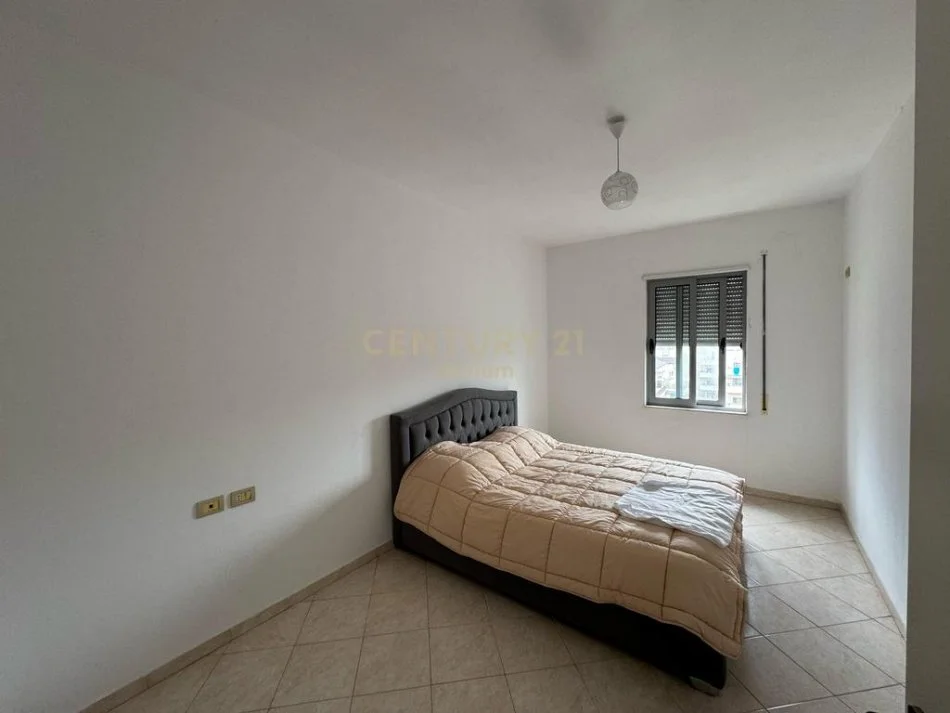 Tirane, shitet apartament Kati 4, 53 m² 70.000 € 