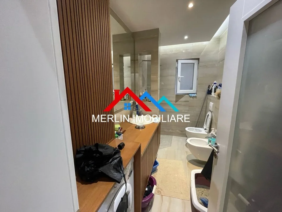 Tirane, shitet apartament 3+1+Ballkon Kati 5, 90 m² 210.000 € (RRUGA E ELBASANIT)