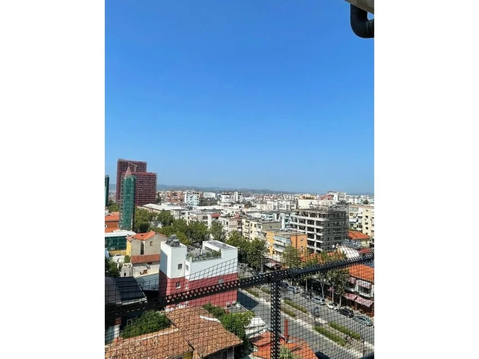 Tirane, jepet me qera apartament 1+1 Kati 9, 78 m² 550 € (bot113858)