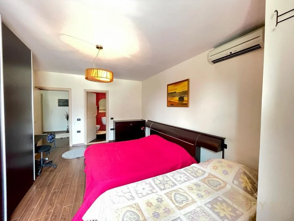 Tirane, jepet me qera apartament 1+1 Kati 9, 78 m² 550 € (bot113858)