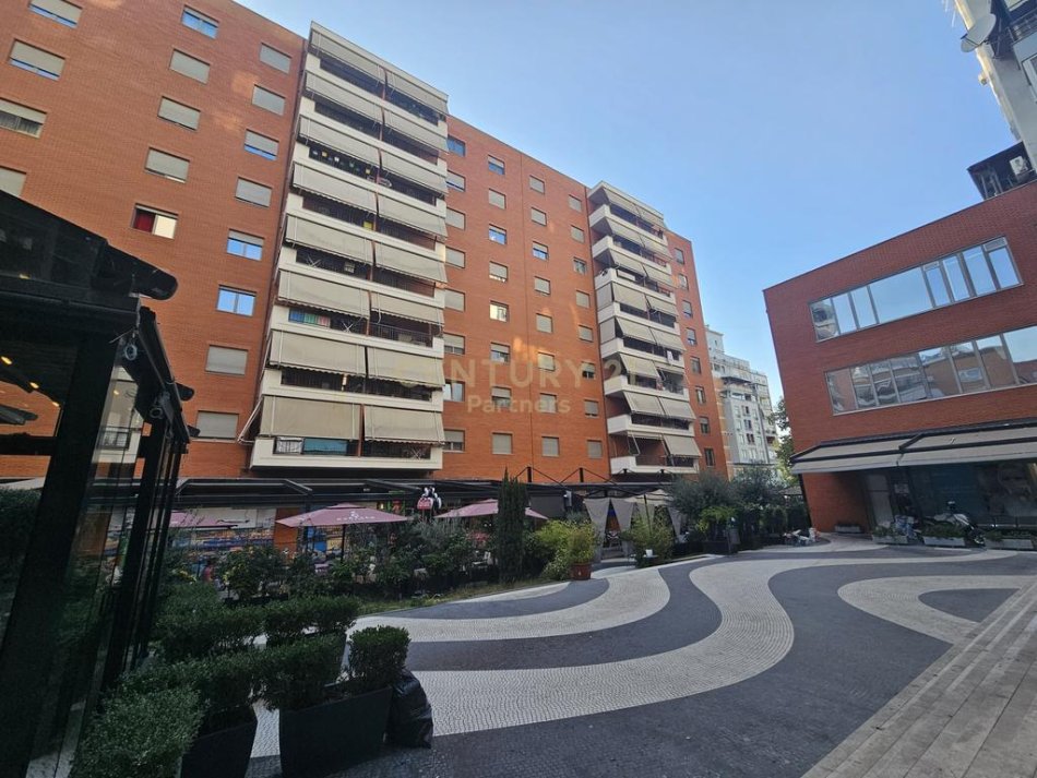 Tirane, shitet apartament 2+1 Kati 4, 116 m² 365.000 € (rruga e kavajes)