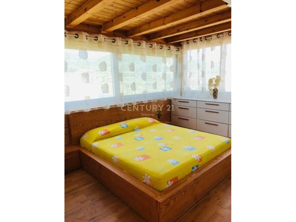 Tirane, jepet me qera apartament 3+1+Aneks+Ballkon Kati 4, 120 m² 850 € (Neom114010)