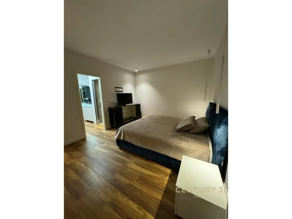 Tirane, shes apartament 2+1+2 , 138 m² 520.000 € (Ish Blloku)