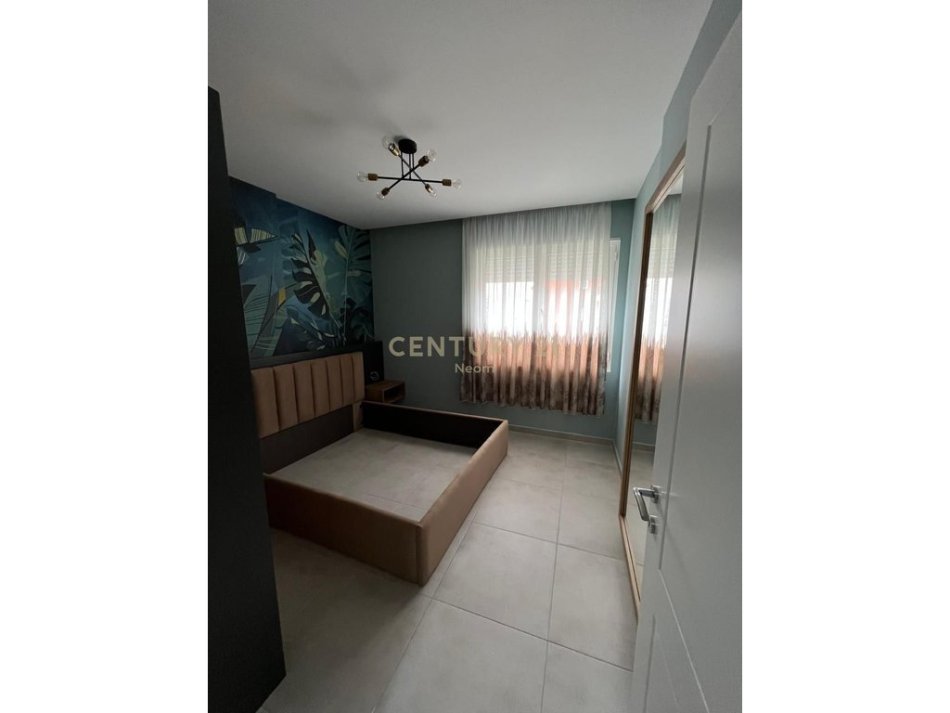 Tirane, shes apartament 2+1 Kati 4, 106 m² 210.000 € (Unaza e re)