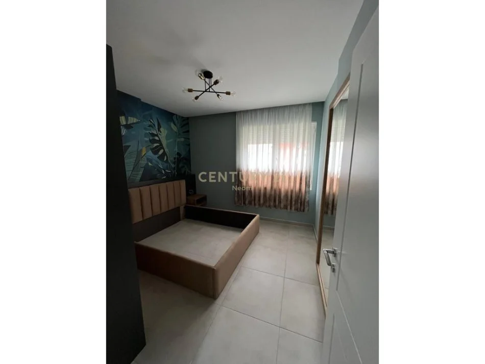 Tirane, shes apartament 2+1 Kati 4, 106 m² 210.000 € (Unaza e re)