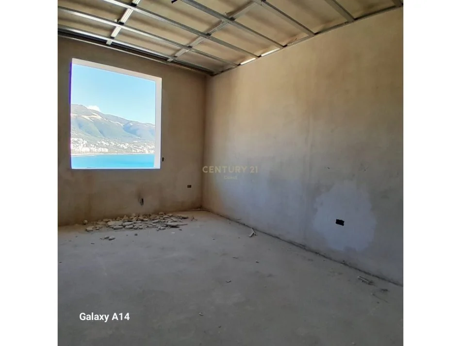 Vlore, shitet apartament Kati 9, 107 m² 279.000 € 