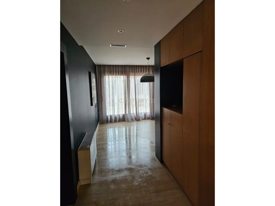 Tirane, shes apartament 4+1+3+Garazh , 565 m² 1.250.000 € (Stadiumi Qemal Stafa, Rruga e Elbasanit)