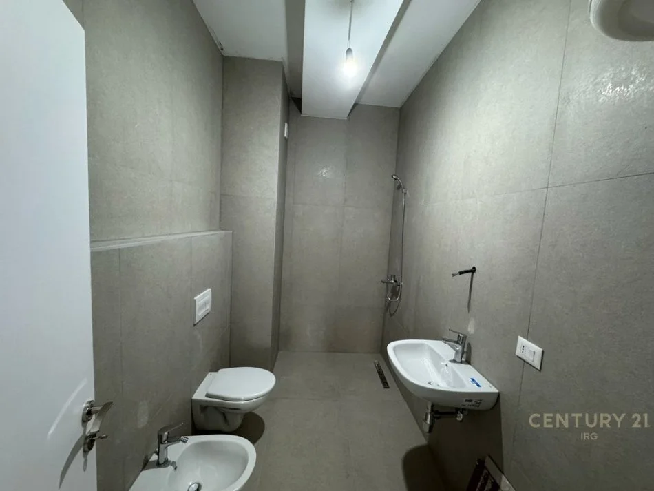 ‼️  𝐀𝐩𝐚𝐫𝐭𝐚𝐦𝐞𝐧𝐭 𝟐+𝟏+𝟐 𝐦𝐞 𝐪𝐢𝐫𝐚 𝐭𝐞𝐤 𝐊𝐨𝐦𝐩𝐥𝐞𝐤𝐬𝐢 𝐀𝐫𝐥𝐢𝐬  ‼️