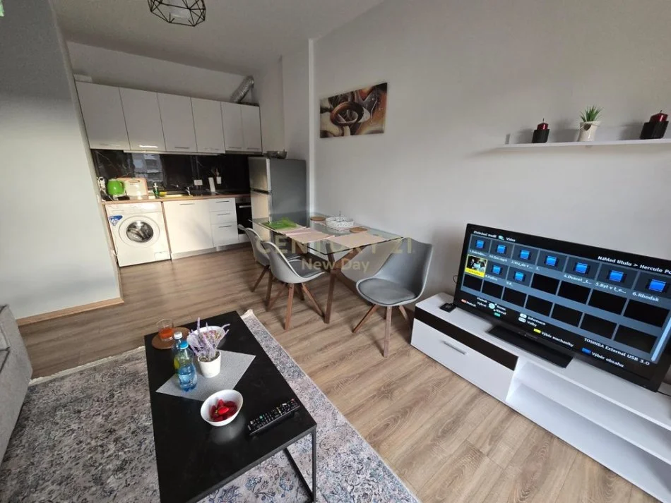 Durres, shitet apartament 1+1 Kati 4, 60 m² 78.000 € (Golem.)