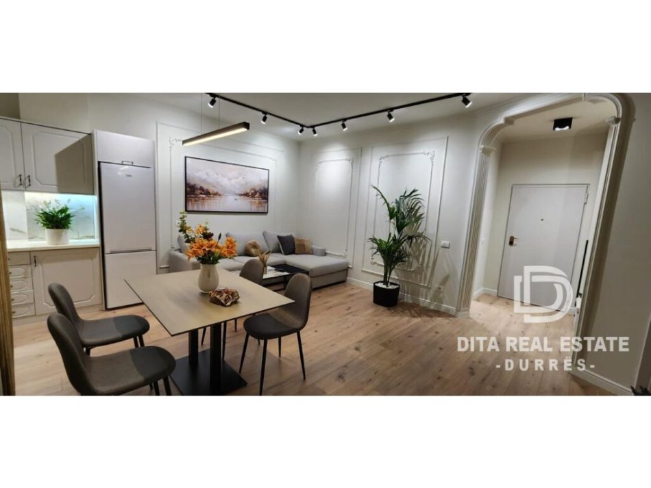 Durres Plazh, shitet apartament 1+1+Ballkon Kati 5, 60 m² (Pavaresia)