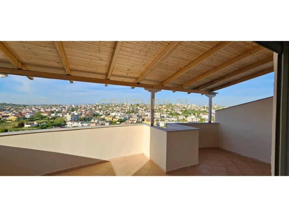 Durres, jepet me qera 2+1 Kati 7, 115 m² 450 € (Plazh Iliria)