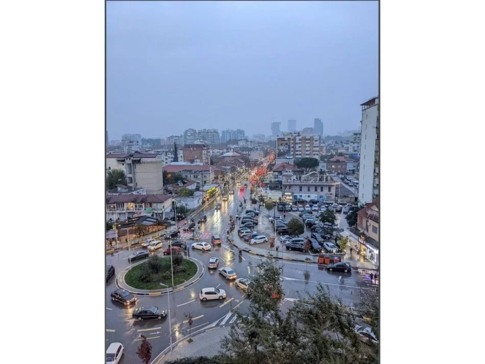 Tirane, shes apartament 2+1+2 , 138 m² 280.000 € (Komuna e Parisit)