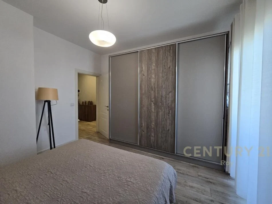 Shqiperi, shitet apartament 2+1+Aneks+Ballkon Kati 5, 120 m² 145.000 € (muzeumi)