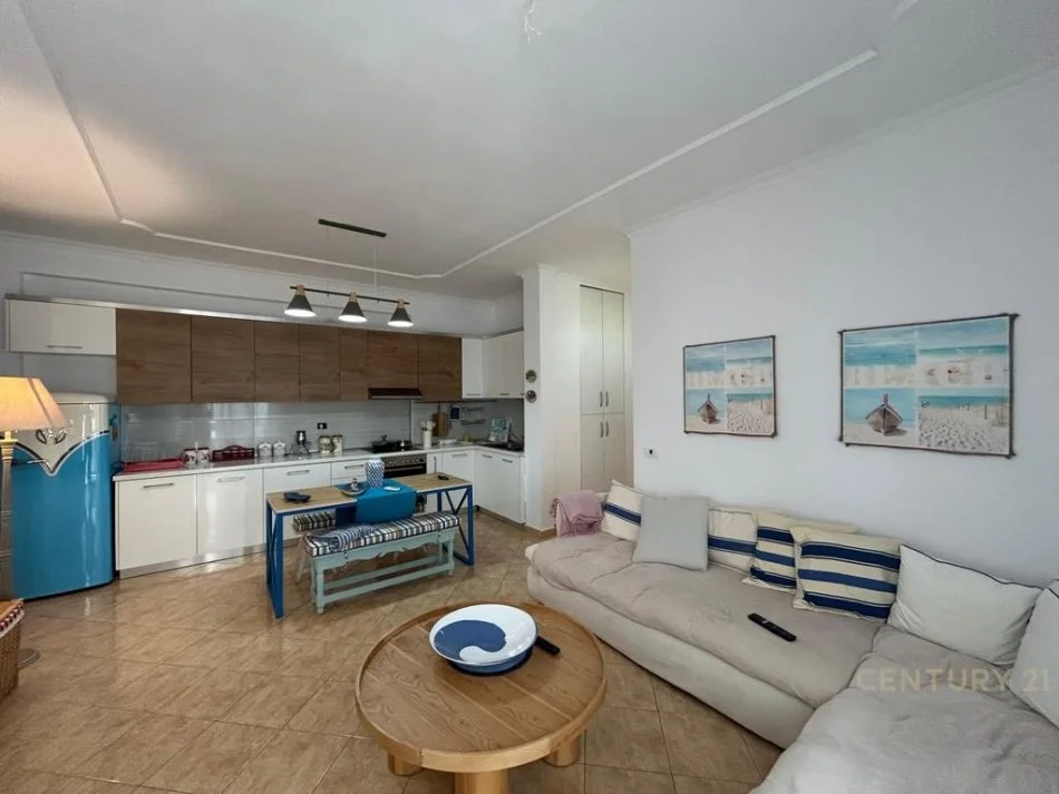 Vlore, shitet apartament 1+1 Kati 6, 75 m² 207.500 € (Lungomare,Vlore)