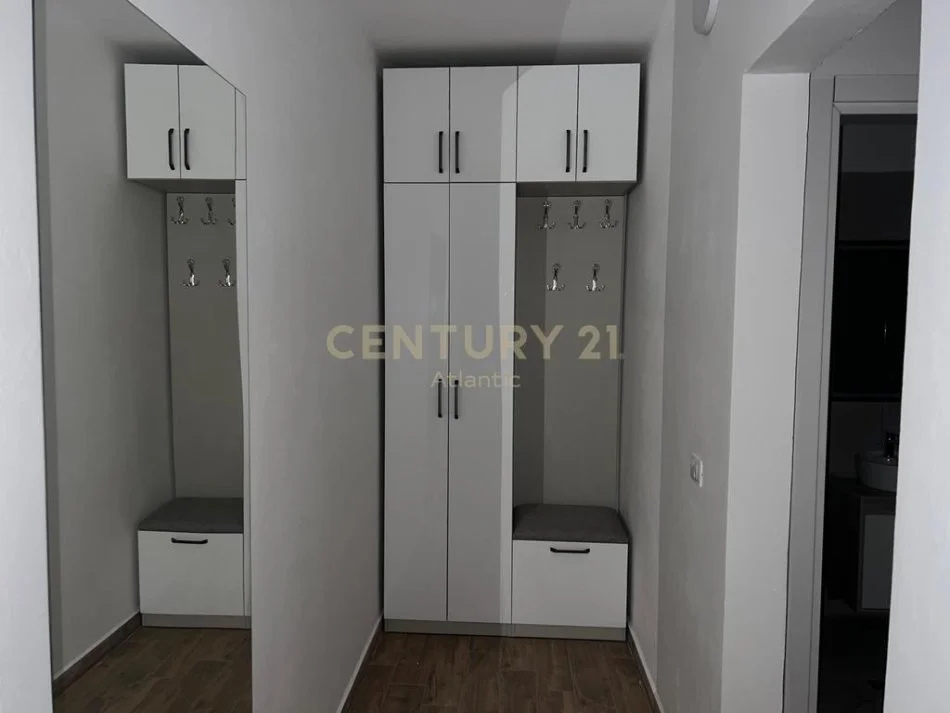 Durres, shitet 1+1 Kati 2, 75 m² 120.000 € (Plazh Hekurudha)