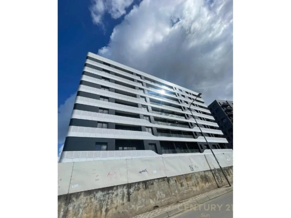 Tirane, shitet apartament 2+1 Kati 8, 107 m² 180.516 € (Don Bosko)