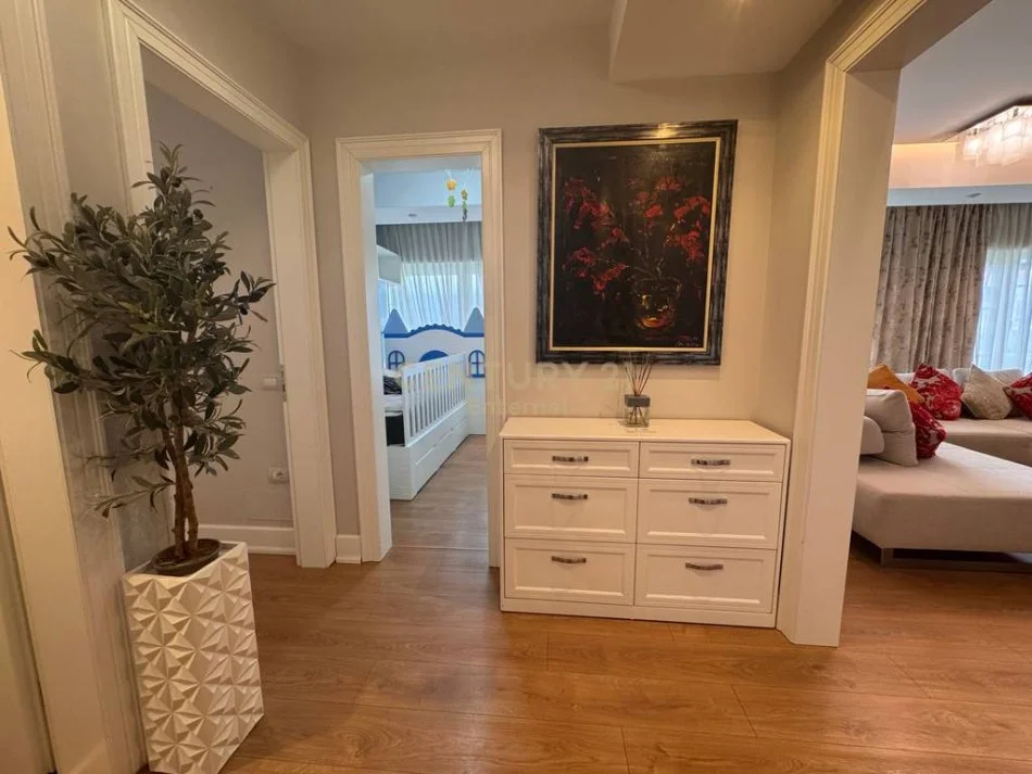 Tirane, shes apartament 2+1 , 90 m² 170.000 € (Kodra e Diellit)