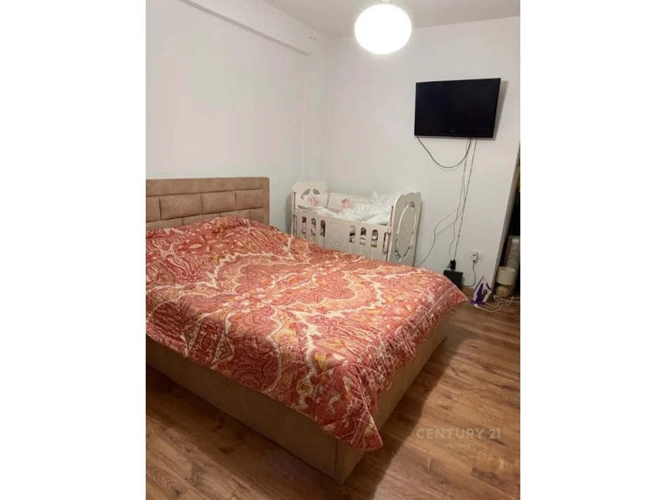Tirane, jap me qera apartament 2+1 , 81 m² 750 € (Kopshti Botanik Zoologjik)