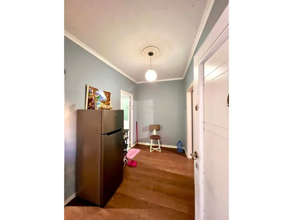 Tirane, shitet apartament 1+1 , 59 m² 79.000 € (Bulevardi Bajram Curri)